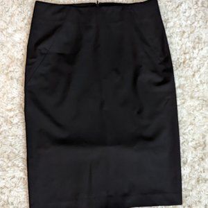 Theory (Sz 4) Black Lightweight Wool Pencil Skirt